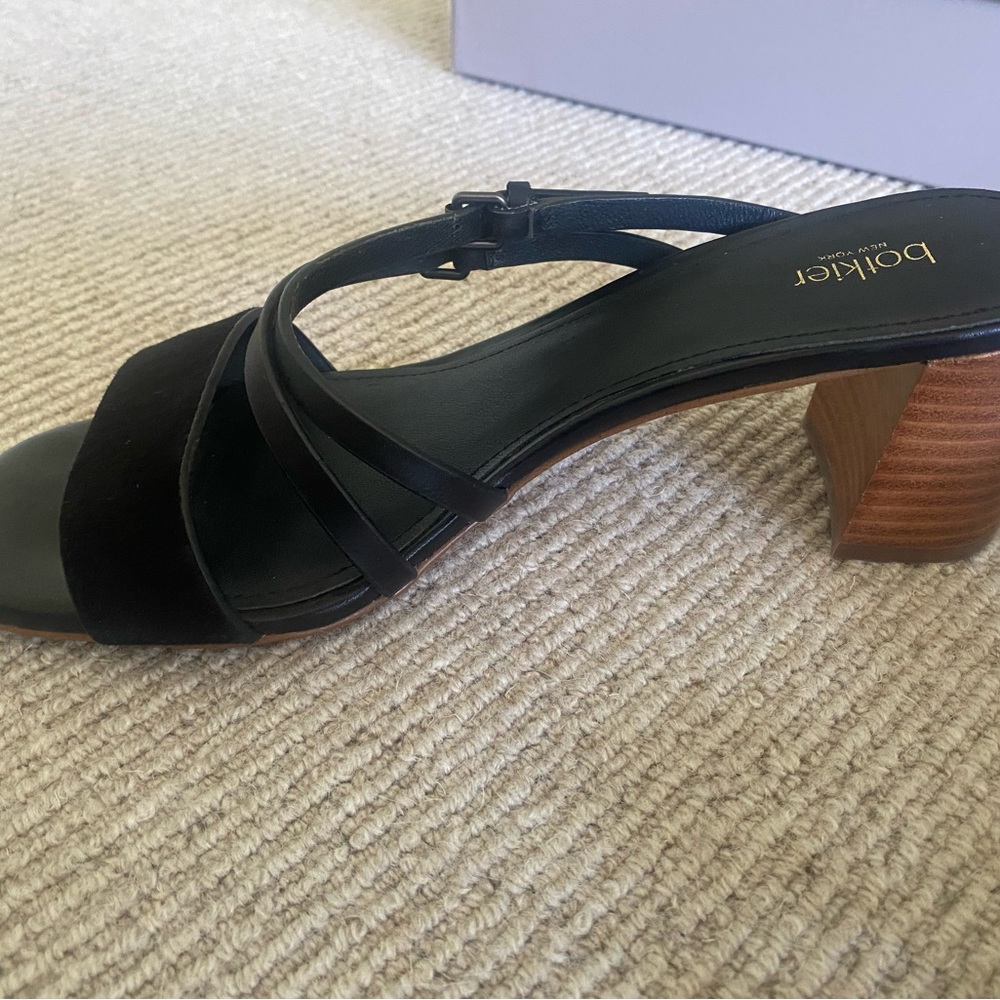 Botkier women’s Dune Sandal